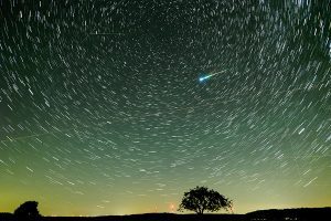 Eugen Kamenew Milchstraße und Sternschnuppen | Astrofotografie